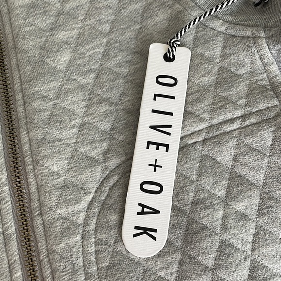 NWT HEATHER GREY VEST - Picture 5 of 5